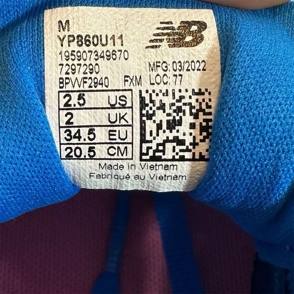 New Balance Fresh Foam 860v11 Blue Pink White Comfort Running Youth Size 2.5 - Picture 11 of 12